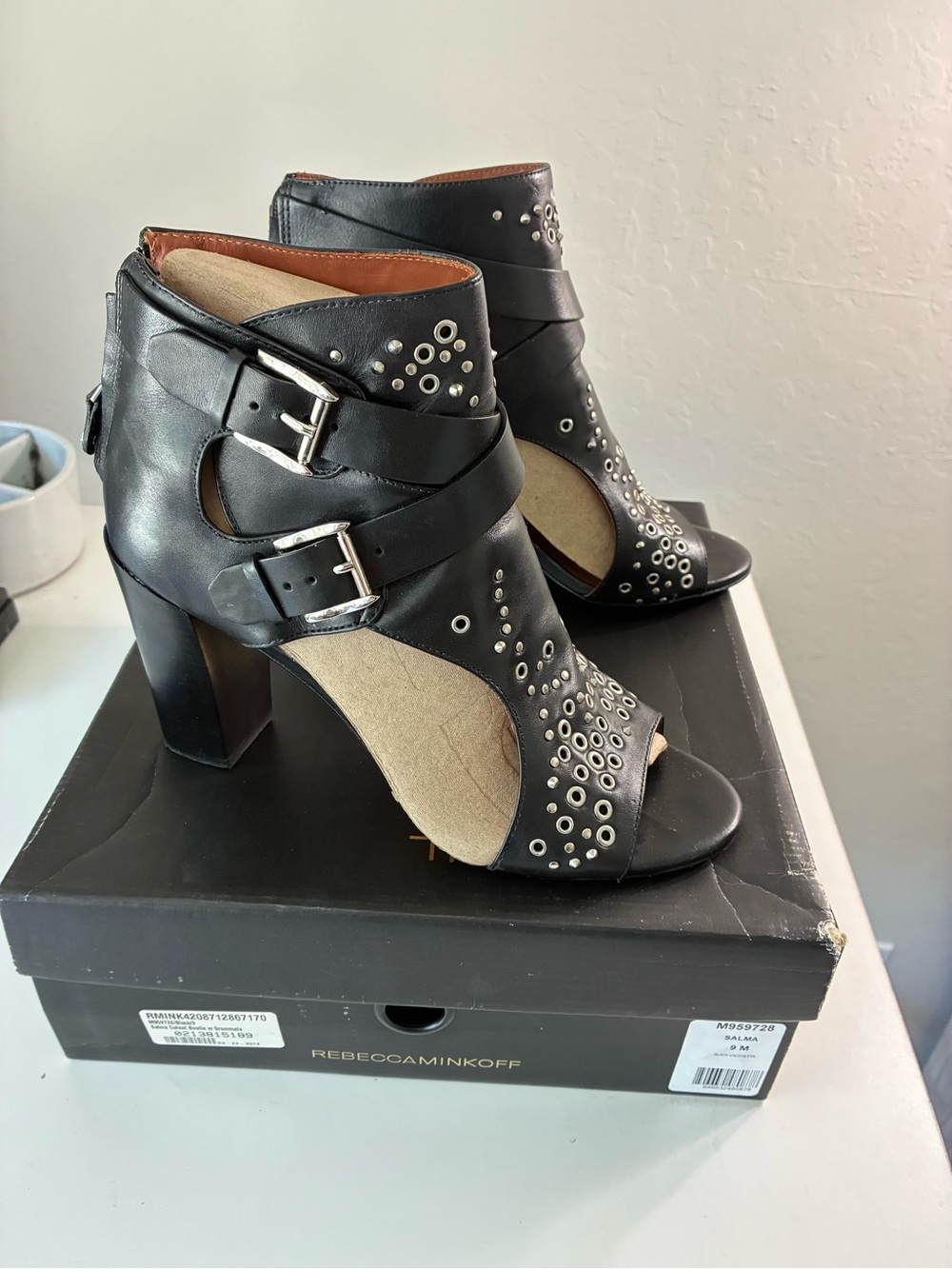 Rebecca Minkoff Salma cutout booties with grommets size 9